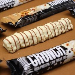 Warrior, CRUNCH - High Protein Bars - 20g Protein Each Bar - 12 Pack x 64g, White Chocolate Mocha